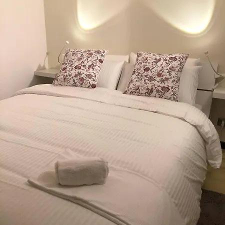 Apartament Il Gatto Sulla Luna, Ai Piedi Delle Langhe Narzole